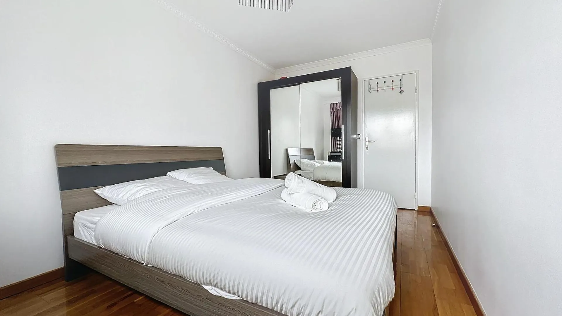 115 - Paris, Appartement Luxueux Spacieux Avec Vue Panoramique Paris